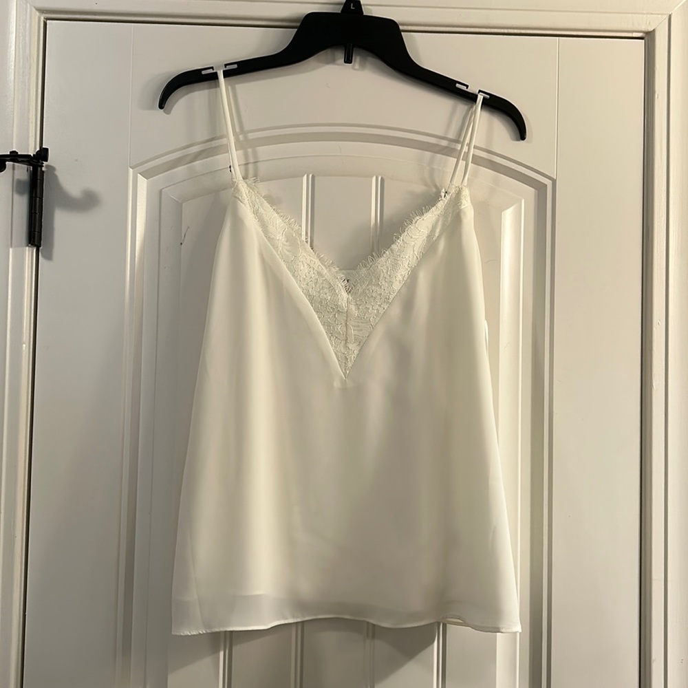 Socialite Women’s Tank Top